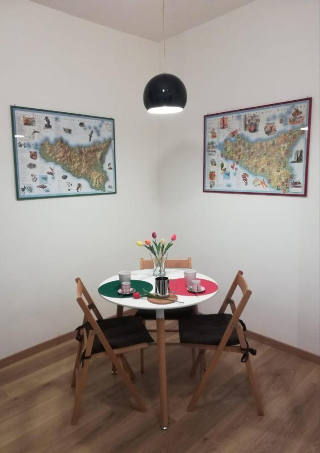 Casa Annuccia Ai Quattro Canti Di Citta パレルモ エクステリア 写真