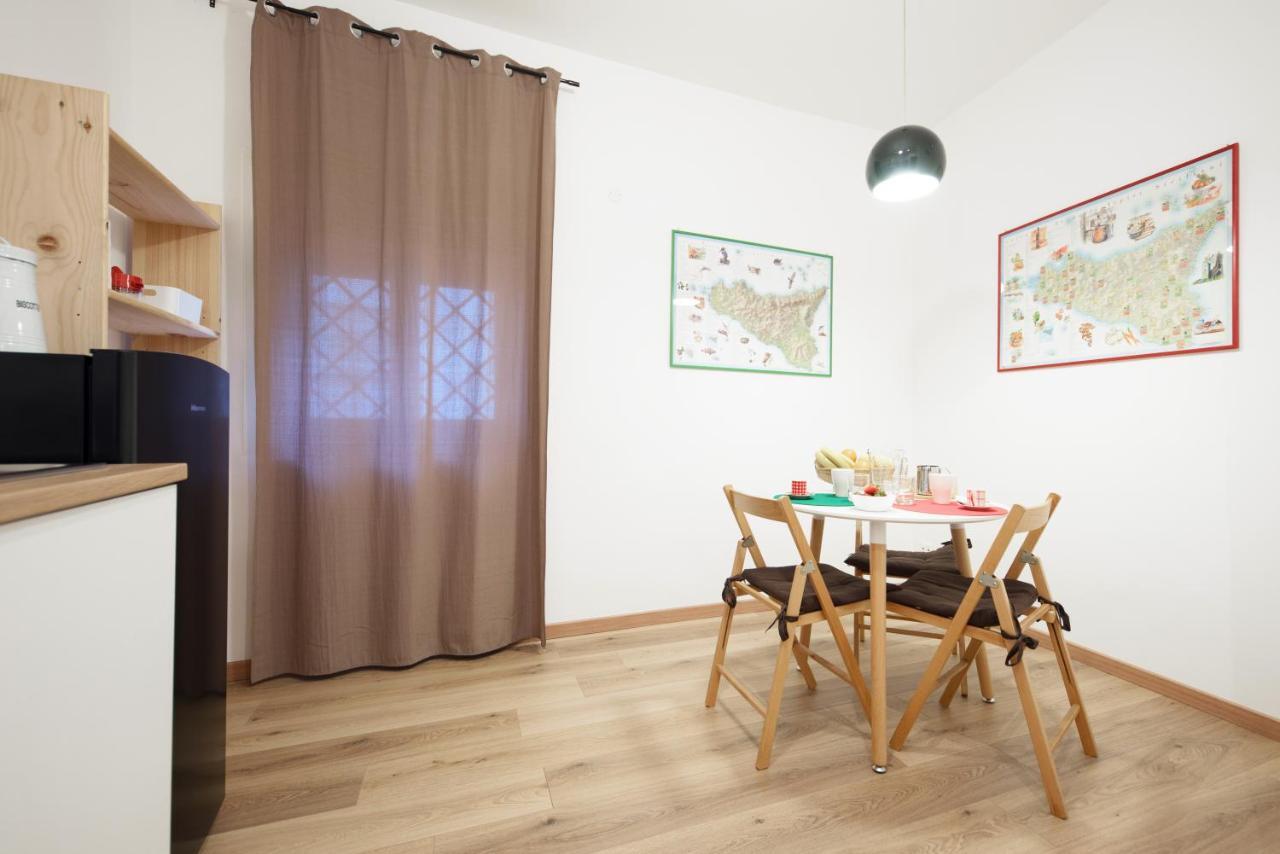 Casa Annuccia Ai Quattro Canti Di Citta パレルモ エクステリア 写真
